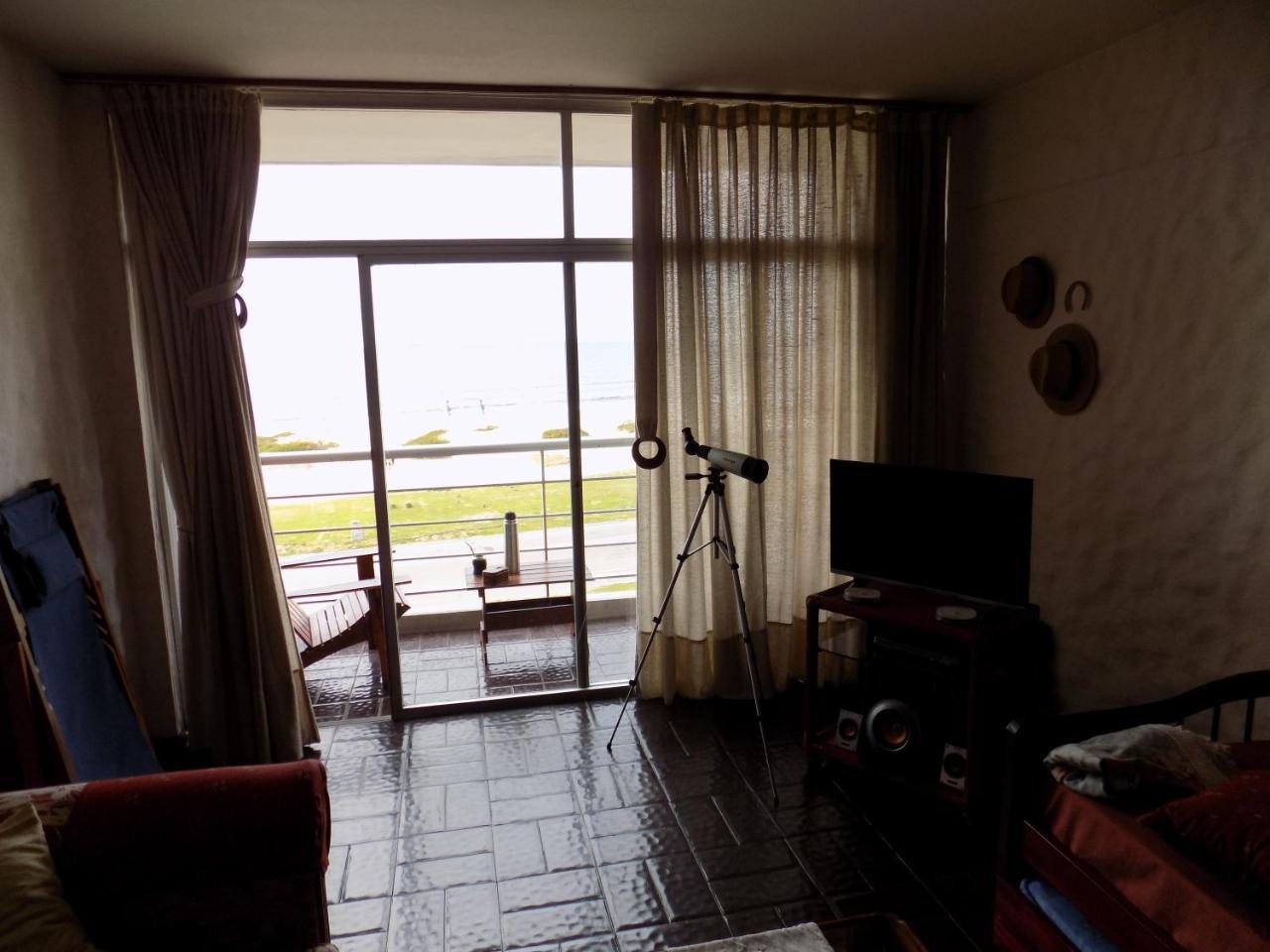 Depto Frente Al Mar - Punta Del Este - Uruguay Exterior photo